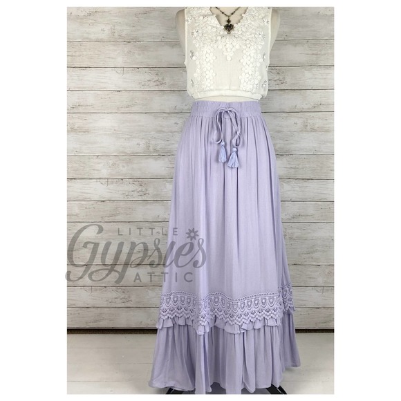 Lilac Tassel Belt Layered Hem Maxi Skirt - Picture 2 of 8